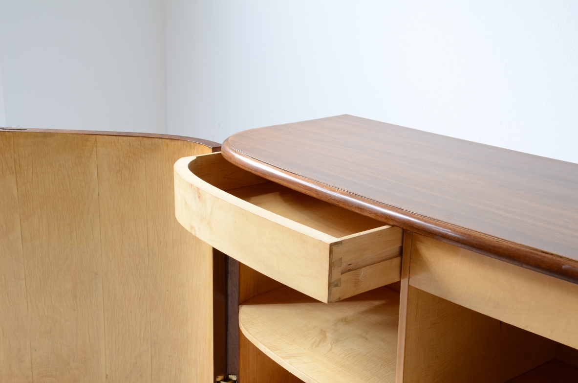 Two elegant twin cabinets in blond wood with curved fronts and sides, Attribution: ABV Borsani Varedo, ca. 1940.