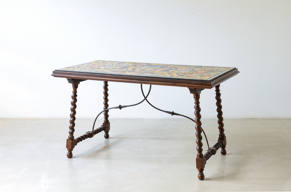 Stunning table with a rectangular polychrome scagliola top,ca. 1700-1730.