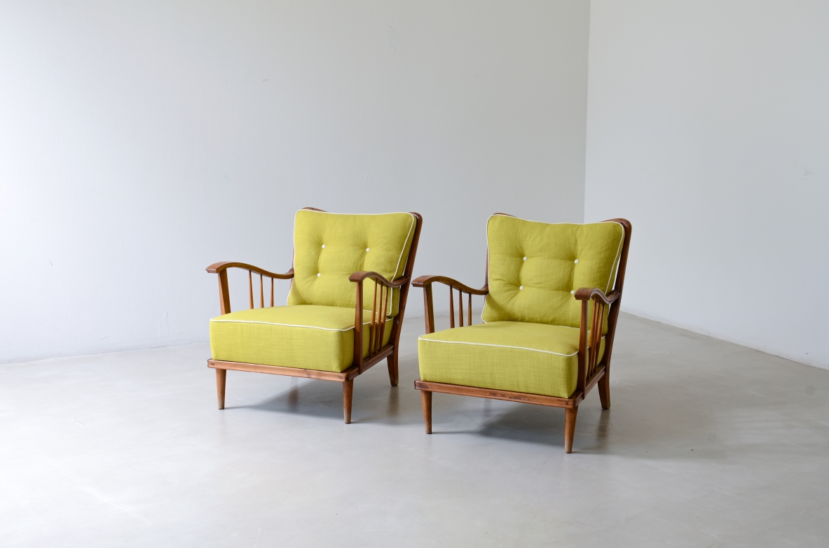 Gianni Albertini, Pair of cherry wood armchairs, Italian Manufacture, ca.1950.