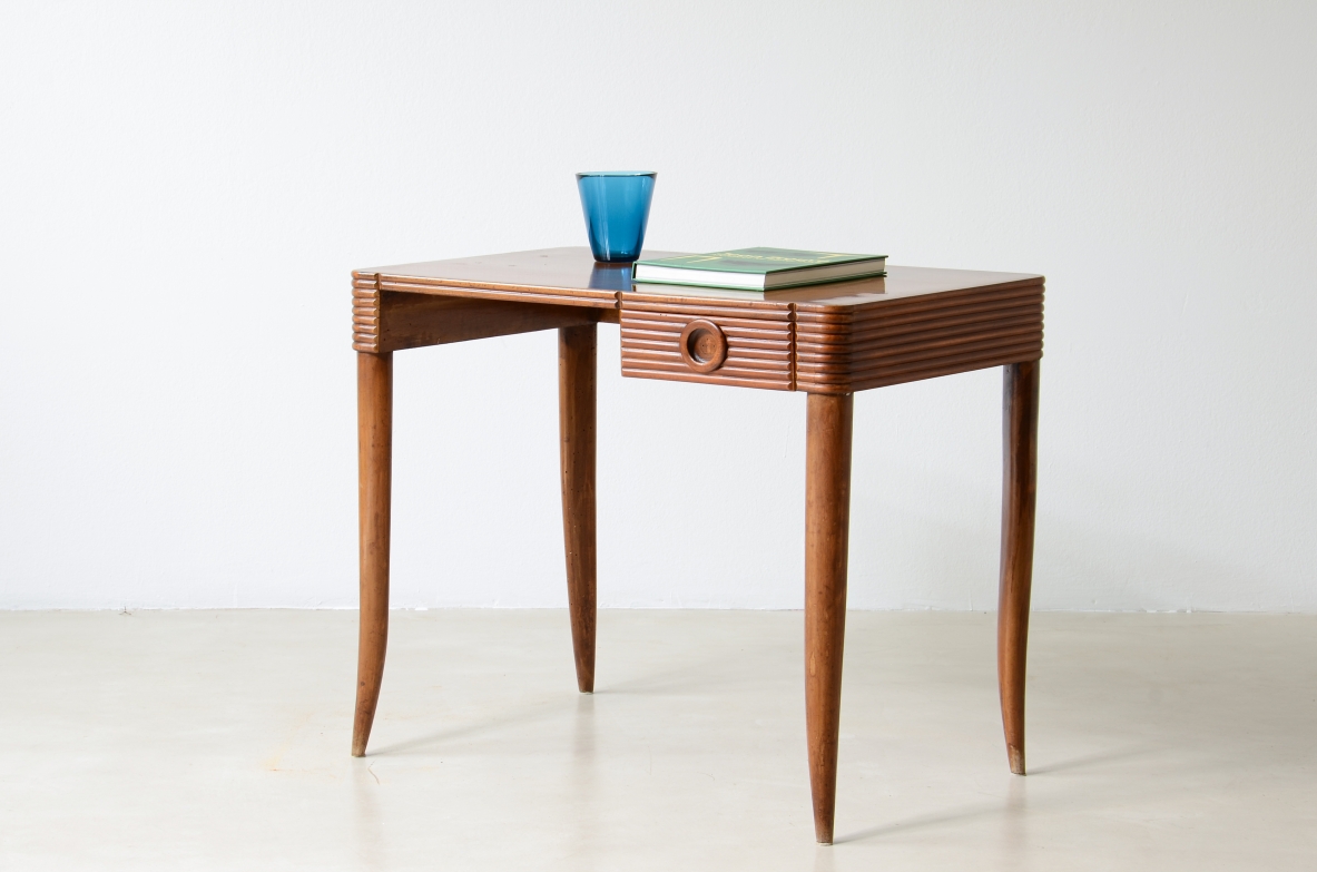 Paolo Buffa (1903-1970)  Small bedroom desk with sabre legs and a drawer i