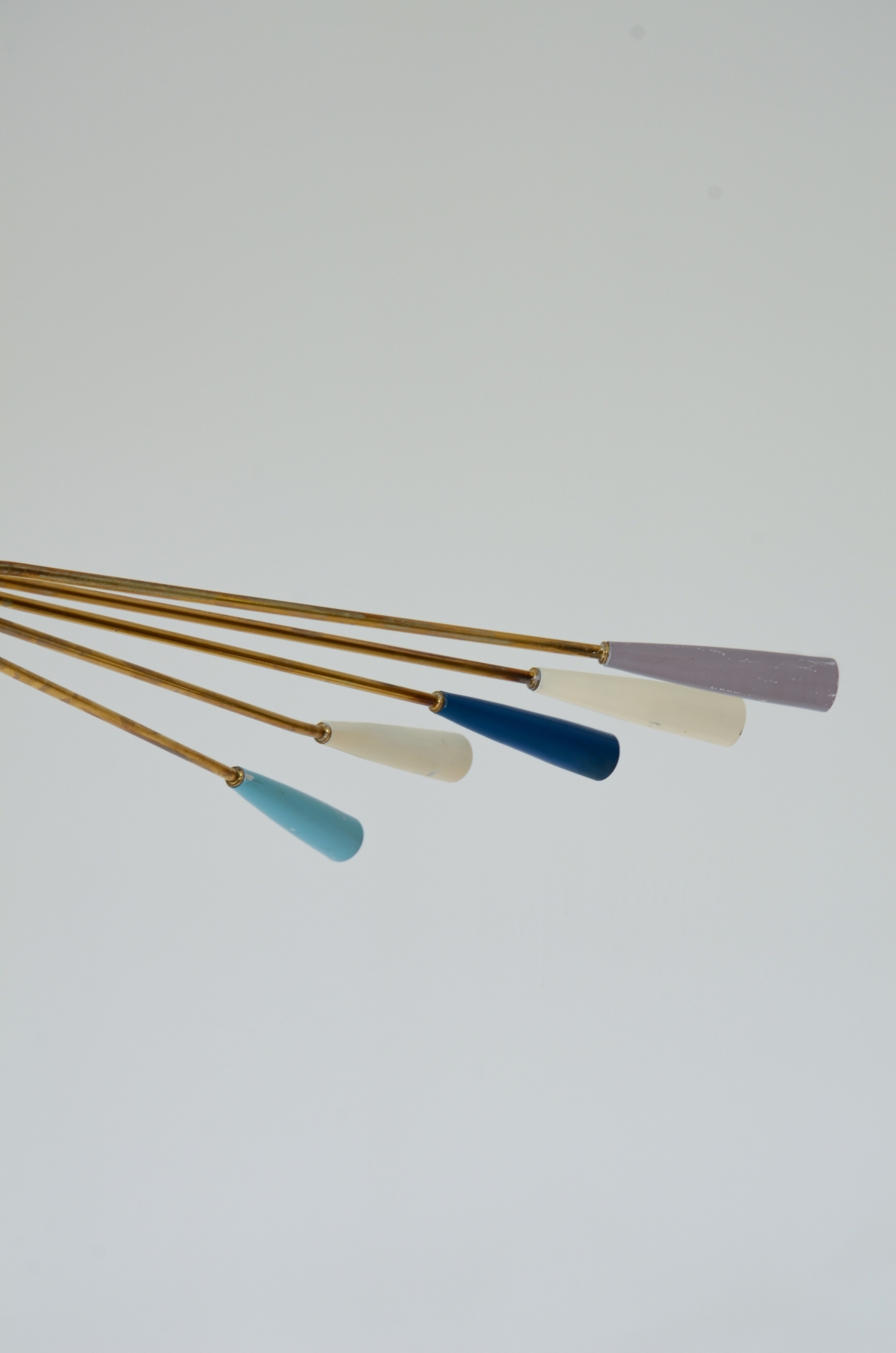 Oscar Torlasco  Grande lampadario a 10 luci. Produzione Lumi anni 50.