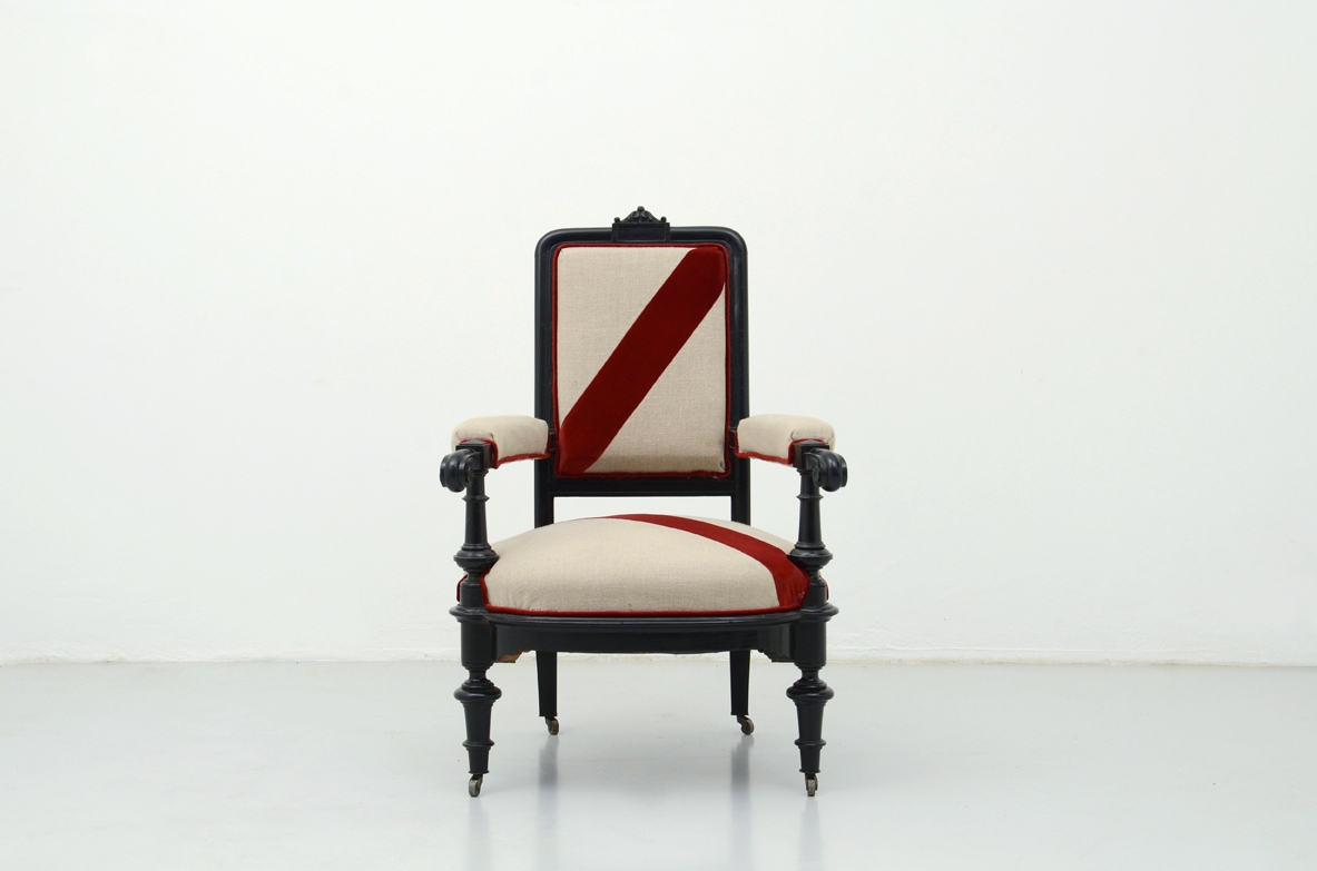 Poltrona vintage negozio Milano