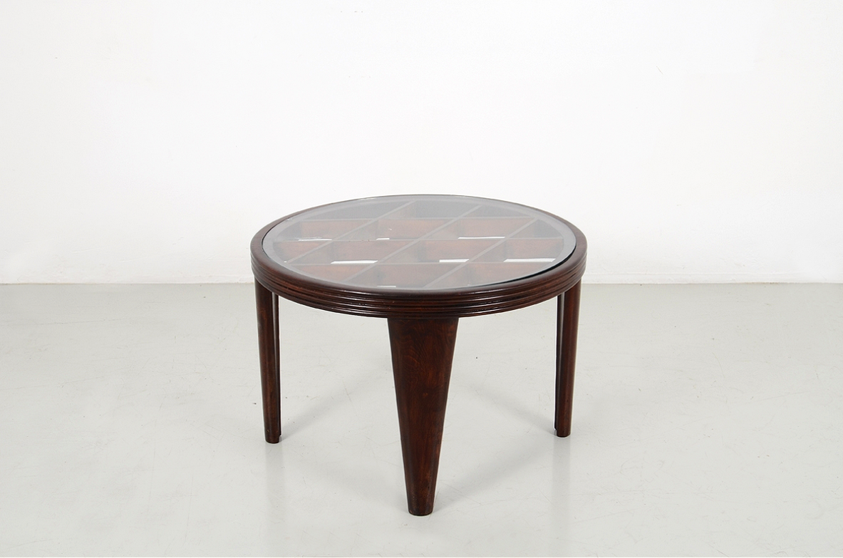 Italian 1940's coffee table in the style of Portaluppi
