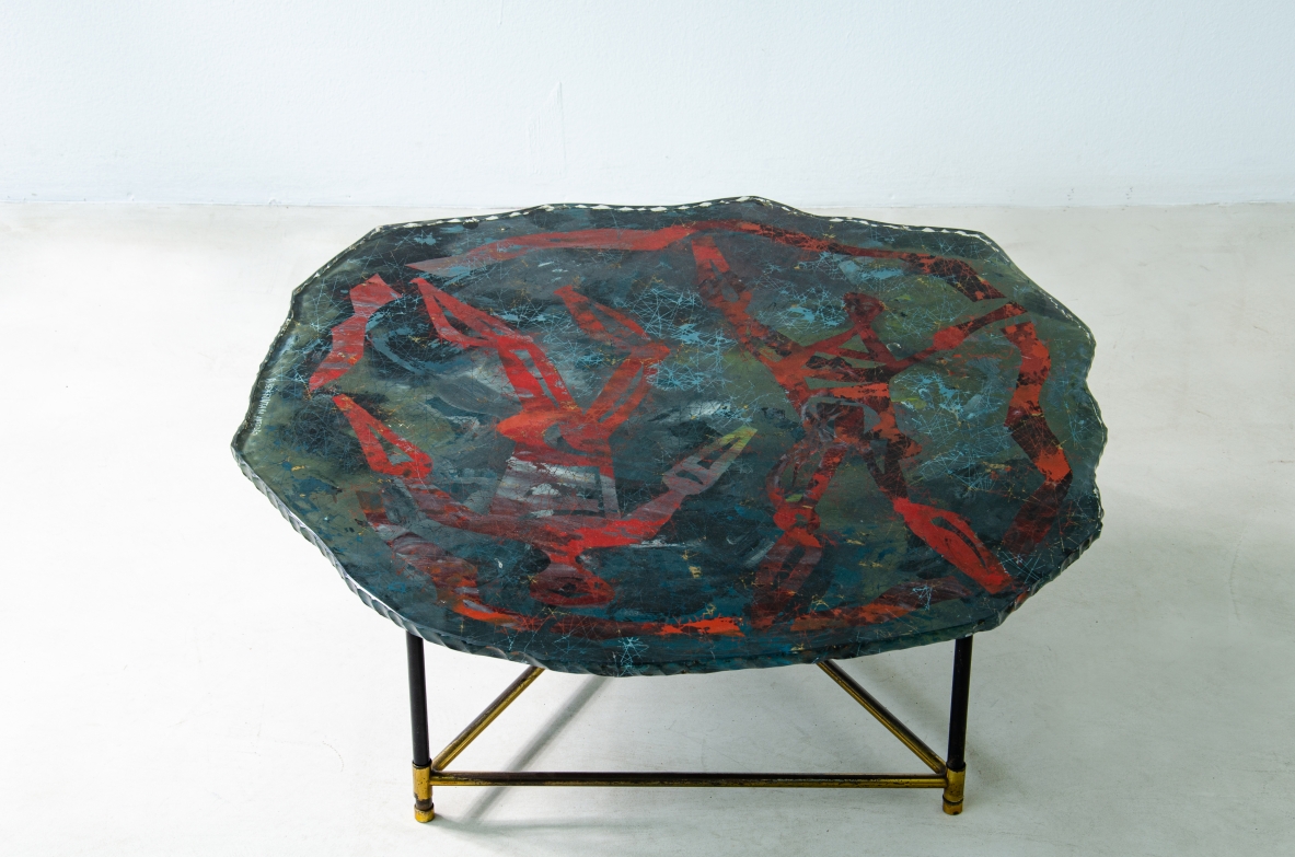 Duilio Barnabè known as Dubè (1914-1961) Coffee table with thick glass top and back painted in enamel. Fontana Arte 1950s