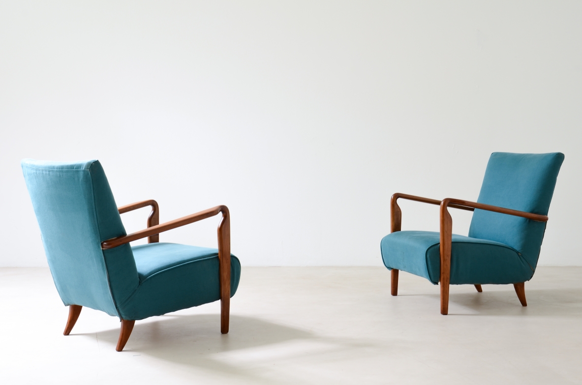 Coppia di piccole poltrone in tessuto imbottito, Amedeo Cassina, 1950