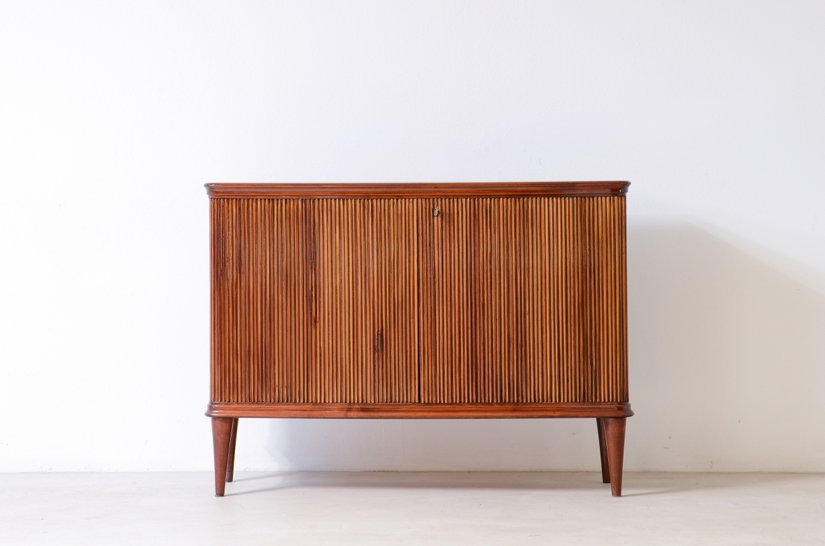 Paolo Buffa two-door cabinet with wavy wood front doors, Italian manufacture, 1950